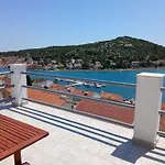 Apartmenthaus Kornatiblick * Tisno